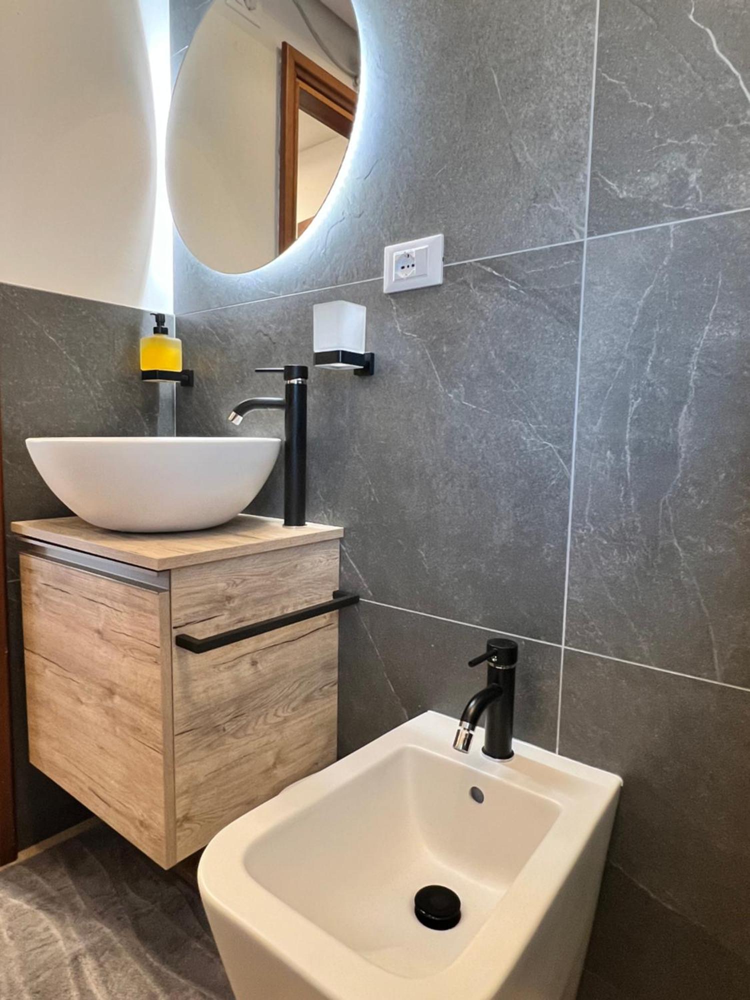 Blue Moon Penthouse Appartement Lido di Jesolo Buitenkant foto